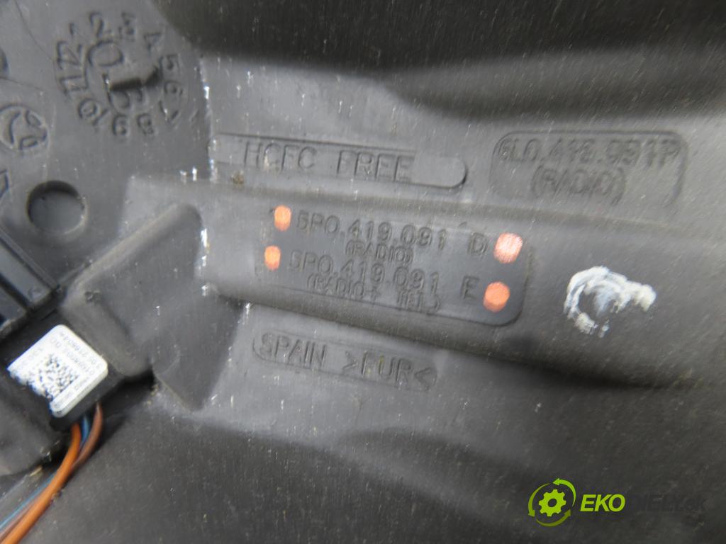 SEAT IBIZA III (6L1) HB 2008 59,00 1.4 TDI - BNV 1422,00 Volant 5P0419091D ; 06L0880201AH (Volanty)