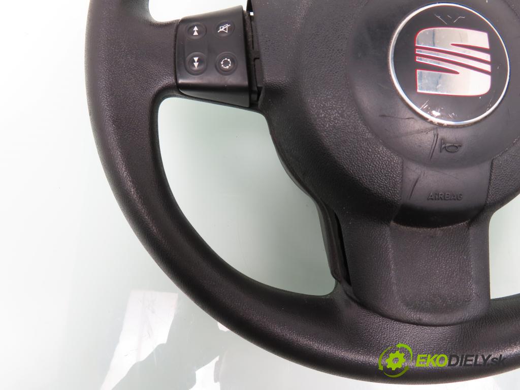 SEAT IBIZA III (6L1) HB 2008 59,00 1.4 TDI - BNV 1422,00 Volant 5P0419091D ; 06L0880201AH (Volanty)