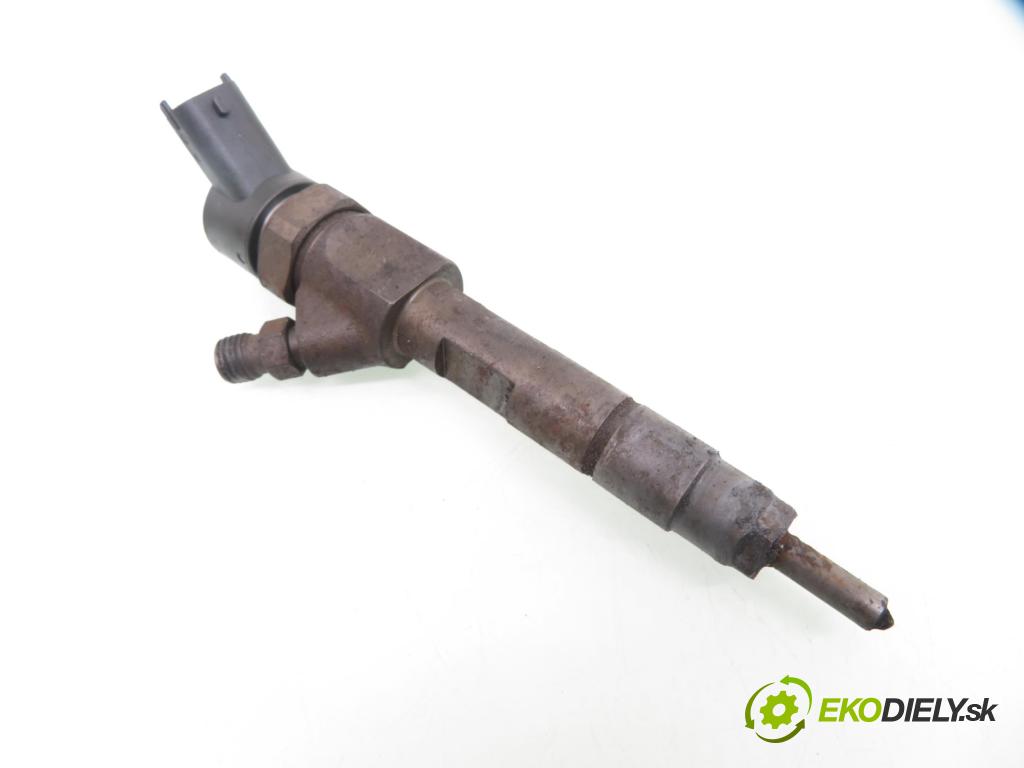 RENAULT LAGUNA II Grandtour (KG0/1_) KOMBI 2004 88,00 1.9 dCi (KG0G) - F9Q 670 1870,00 vstrekovač 0445110021 ; 7700111014 (Vstrekovače)