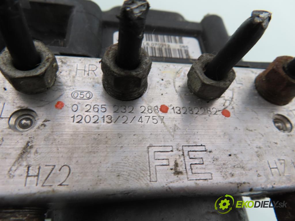 OPEL CORSA D (S07) HB 2009 55,00 1.3 CDTI - Z 13 DTJ 1248,00 Pumpa ABS 0265800796 ; 0265232288 ; 13282282 (Pumpy ABS)