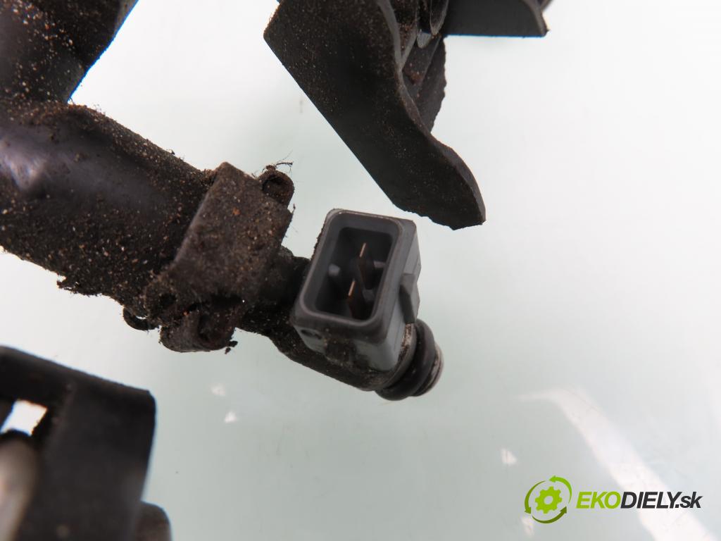 FORD KA (RB_) HB 2002 44,00 1.3 i - J4S 1299,00 Lišta vstrekovacia 2N1U9F593KA ; 2NIU9D280 (Vstrekovacie lišty)