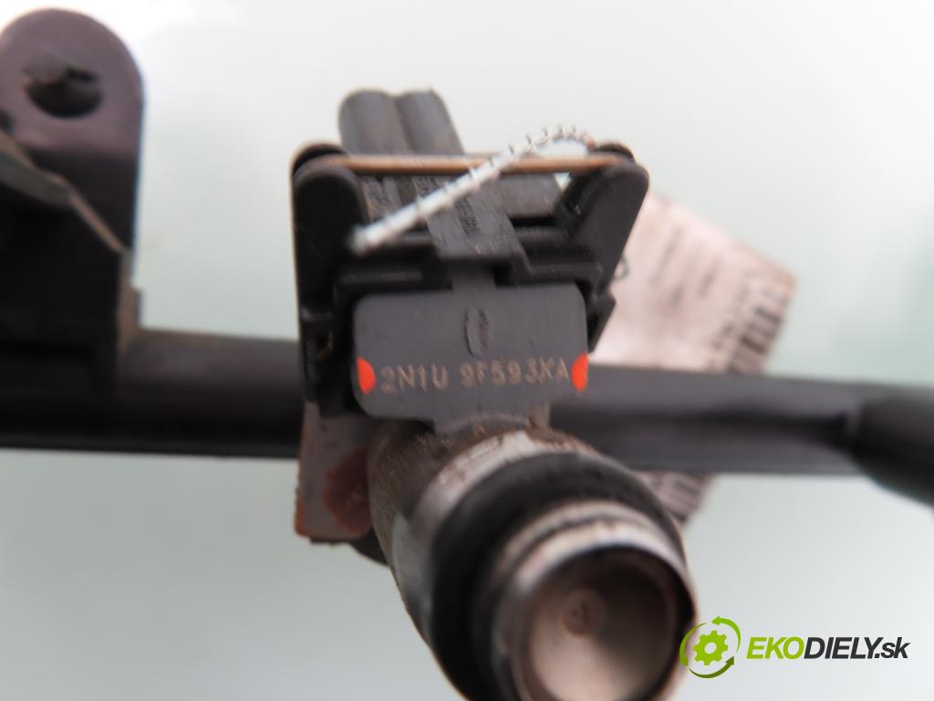 FORD KA (RB_) HB 2002 44,00 1.3 i - J4S 1299,00 Lišta vstrekovacia 2N1U9F593KA ; 2NIU9D280 (Vstrekovacie lišty)
