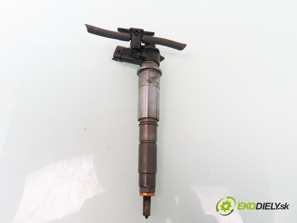 RENAULT SCENIC II (JM0/1_) MINIVAN 2006 110,00 2.0 dCi (JM1K) - M9R 700 1995,00 vstrekovač 0445115007 ; H82409398 (Vstrekovače)