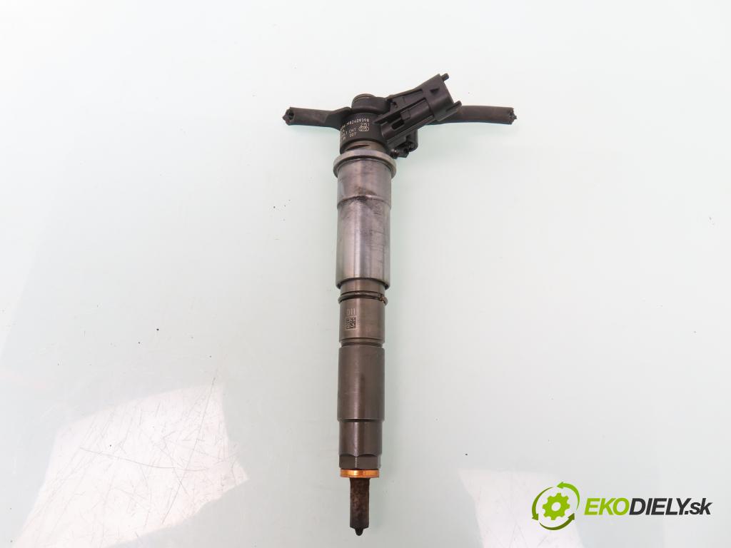 RENAULT SCENIC II (JM0/1_) MINIVAN 2006 110,00 2.0 dCi (JM1K) - M9R 700 1995,00 vstrekovač 0445115007 ; H82409398 (Vstrekovače)
