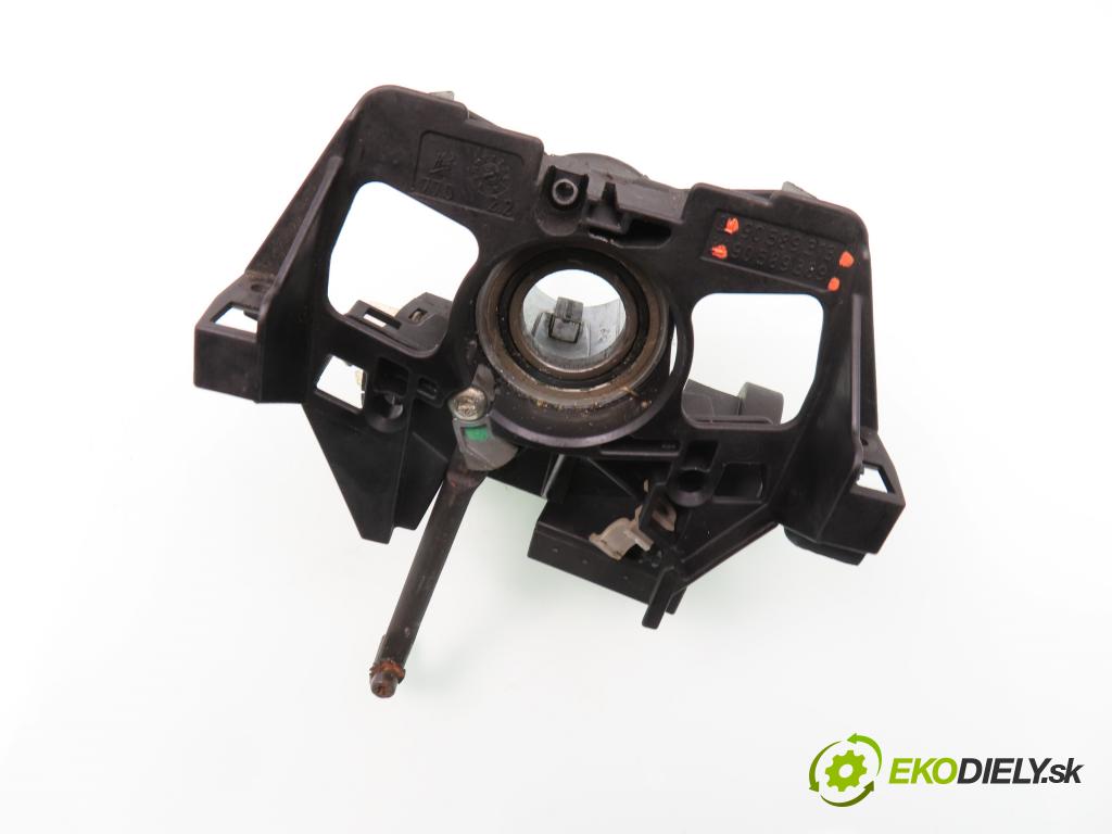 OPEL ZAFIRA A Nadwozie Wielkopojemne (MPV) (T98)  MINIVAN 2002 74,00 2.0 DTI 16V 101 - Y 20 DTH 1995,00 spinačka 90589313 ; 90589389 ; 24445098 (Spínacie skrinky a kľúče)