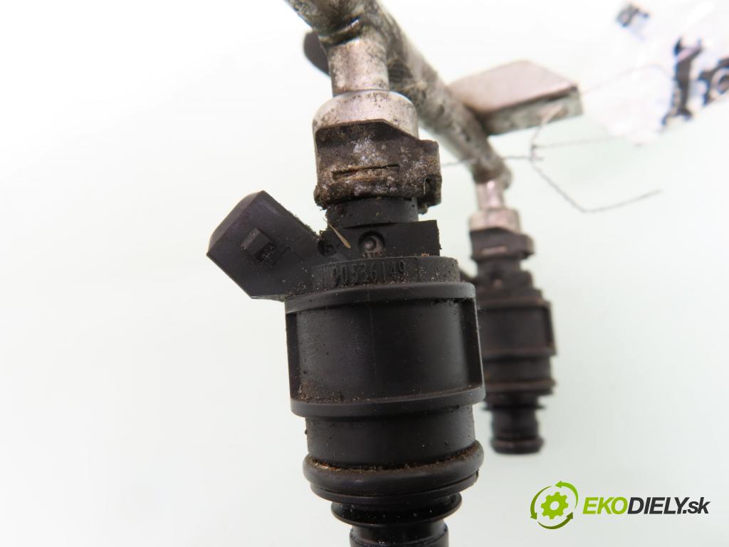 OPEL VECTRA C GTS (Z02) LIFTBACK 2002 90,00 1.8 16V 122 - Z 18 XE 1796,00 Lišta vstrekovacia 90536149 ; 5WK93151 (Vstrekovacie lišty)