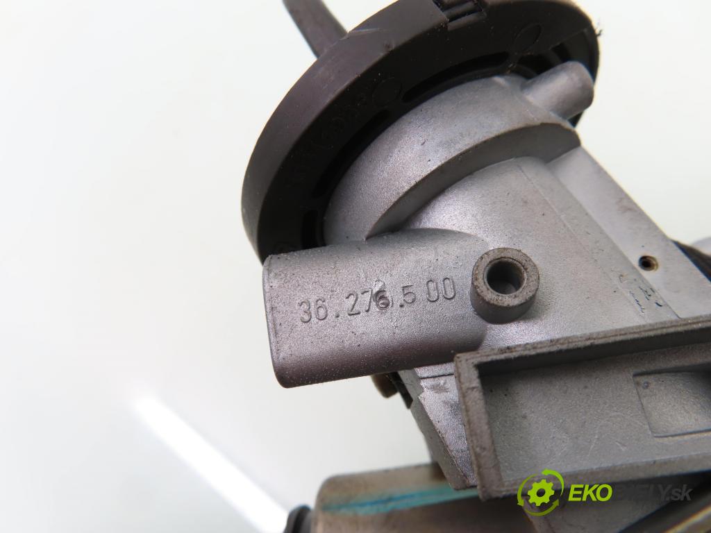 VOLVO V40 Kombi (645) KOMBI 1997 85,00 1.8 - B 4184 S 1731,00 spinačka 36276500 (Spínacie skrinky a kľúče)