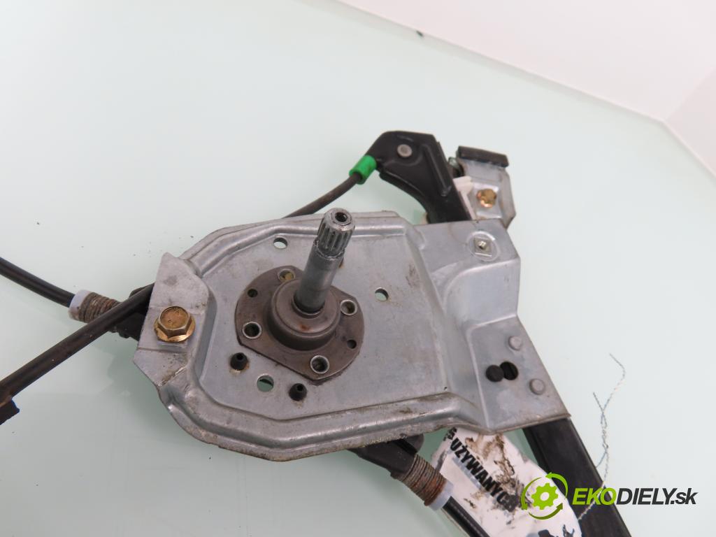 VW POLO (6N1) HB 1998 33,00 1.0 45 - AEV 1043,00 mechanismus oken LPM 6N4837401