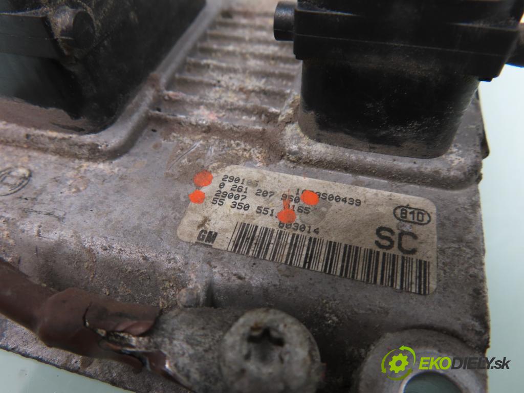 OPEL CORSA C (X01) HB 2002 43,00 1.0 12V 58 - Z 10 XE 973,00 Riadiaca jednotka Motor 0261207960 ; 55350551