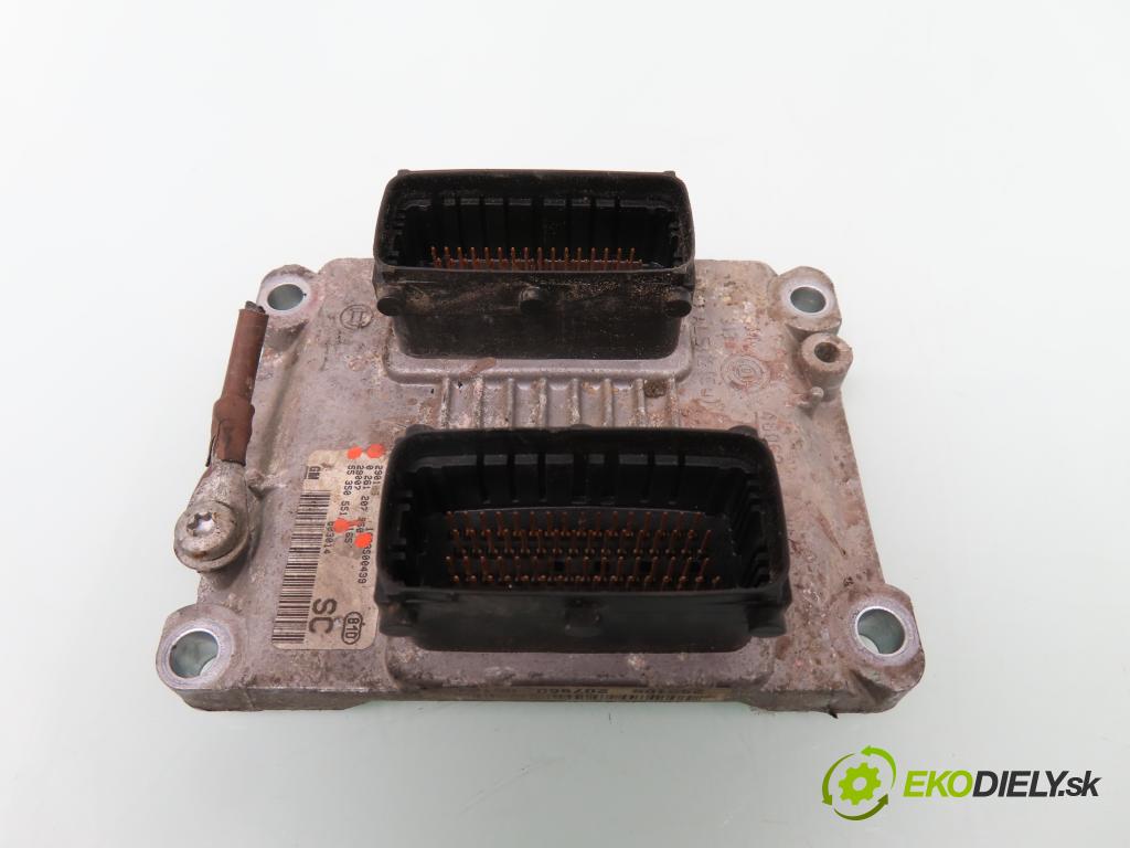OPEL CORSA C (X01) HB 2002 43,00 1.0 12V 58 - Z 10 XE 973,00 Riadiaca jednotka Motor 0261207960 ; 55350551