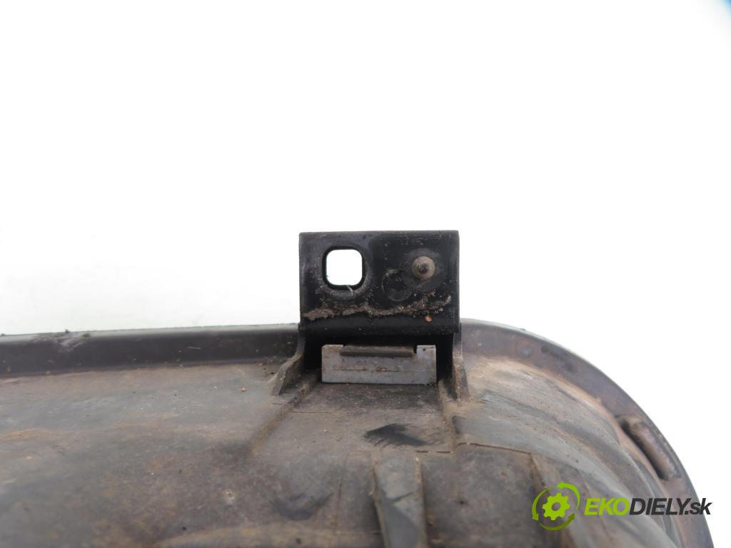 VW GOLF IV (1J1) HB 1998 55,00 1.4 16V 75 - AKQ 1390,00 Svetlo PP 1J1941016B ; 67742020