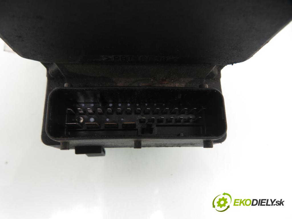 AUDI A6 Avant (4B5, C5) KOMBI 1999 81,00 1.9 TDI - AFN 1896,00 pumpa ABS 0273004283 ; 8E061411B ; 0265220405 (Pumpy brzdové)
