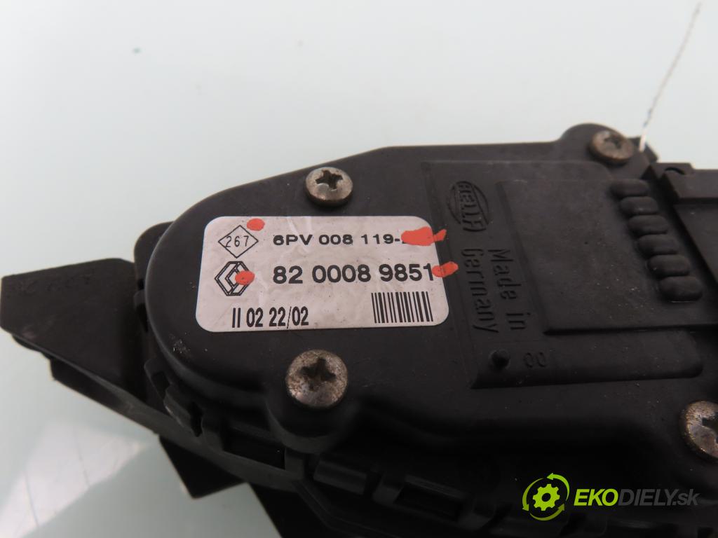 RENAULT KANGOO (KC0/1_) KOMBIVAN 2002 60,00 1.5 dCi 80 - K9K 702 1461,00 Potenciometer plynu 8200089851 ; 6PV008119 (Pedále)