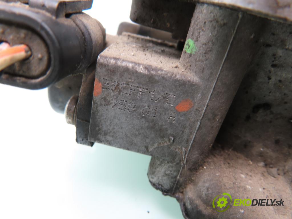 FIAT PUNTO (176_) HB 1995 43,00 60 1.2 - 176 A7.000 1242,00 Vstrek 38CFF1C ; 175801A
