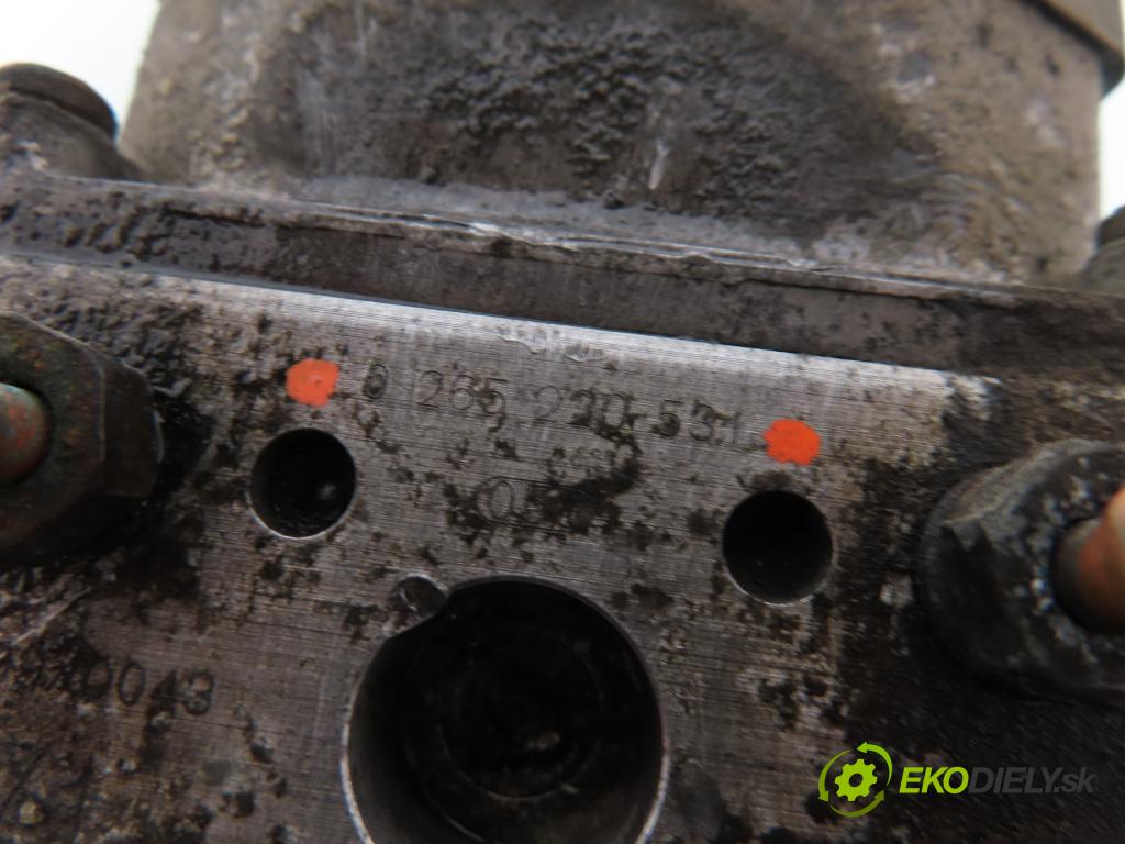 OPEL ZAFIRA A Nadwozie Wielkopojemne (MPV) (T98)  MINIVAN 1999 85,00 1.8 16V 116 - X 18 XE1 1796,00 pumpa ABS 90581418 ; 0265220531 ; 0273004363 (Pumpy brzdové)