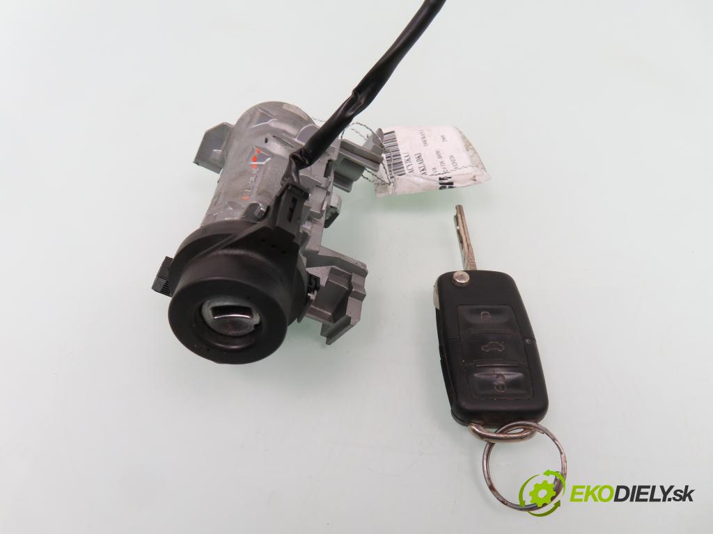 VW TOURAN (1T1, 1T2) MINIVAN 2005 103,00 2.0 TDI - BMM 1968,00 spinačka 1K0905851B ; 1K0905865 (Spínacie skrinky a kľúče)