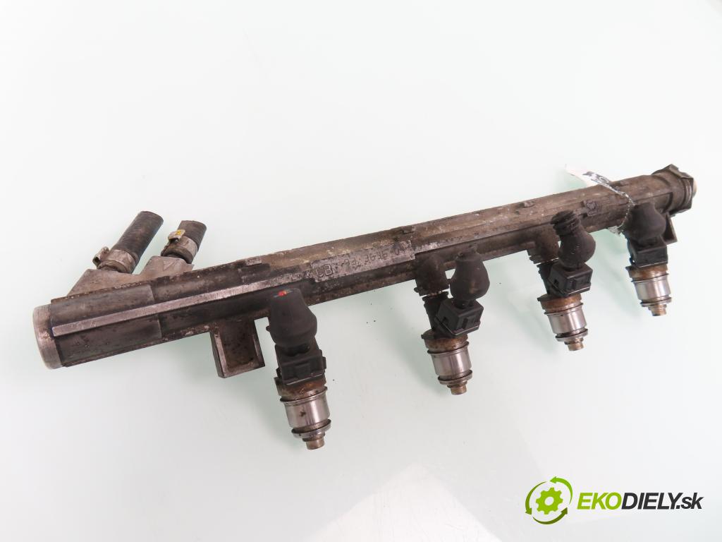 FIAT BRAVO I (182_) HB 1997 83,00 1.8 GT (182.AC) - 182 A2.000 1747,00 Lišta vstrekovacia 93363601 (Vstrekovacie lišty)