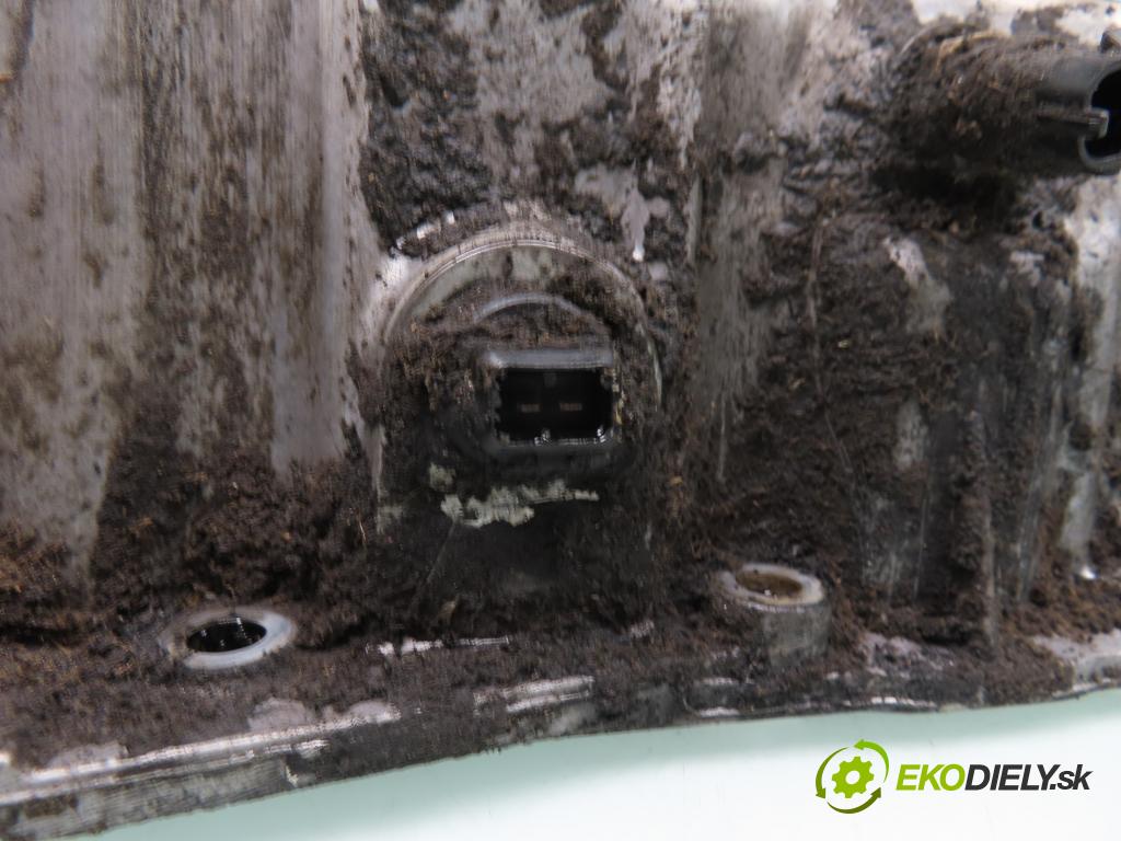 OPEL ZAFIRA A Nadwozie Wielkopojemne (MPV) (T98)  MINIVAN 2002 74,00 2.0 DTI 16V 101 - Y 20 DTH 1995,00 vana olejová R90400247 ; 0822680 ; 90464774 (Olejové vany)