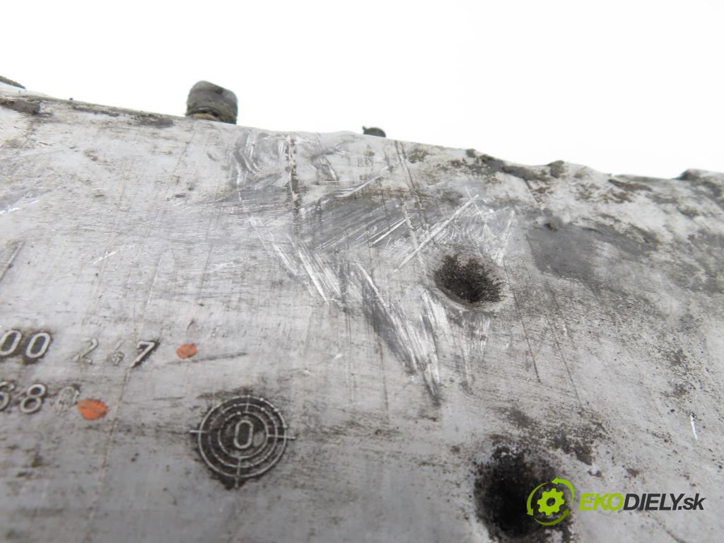 OPEL ZAFIRA A Nadwozie Wielkopojemne (MPV) (T98)  MINIVAN 2002 74,00 2.0 DTI 16V 101 - Y 20 DTH 1995,00 vana olejová R90400247 ; 0822680 ; 90464774 (Olejové vany)