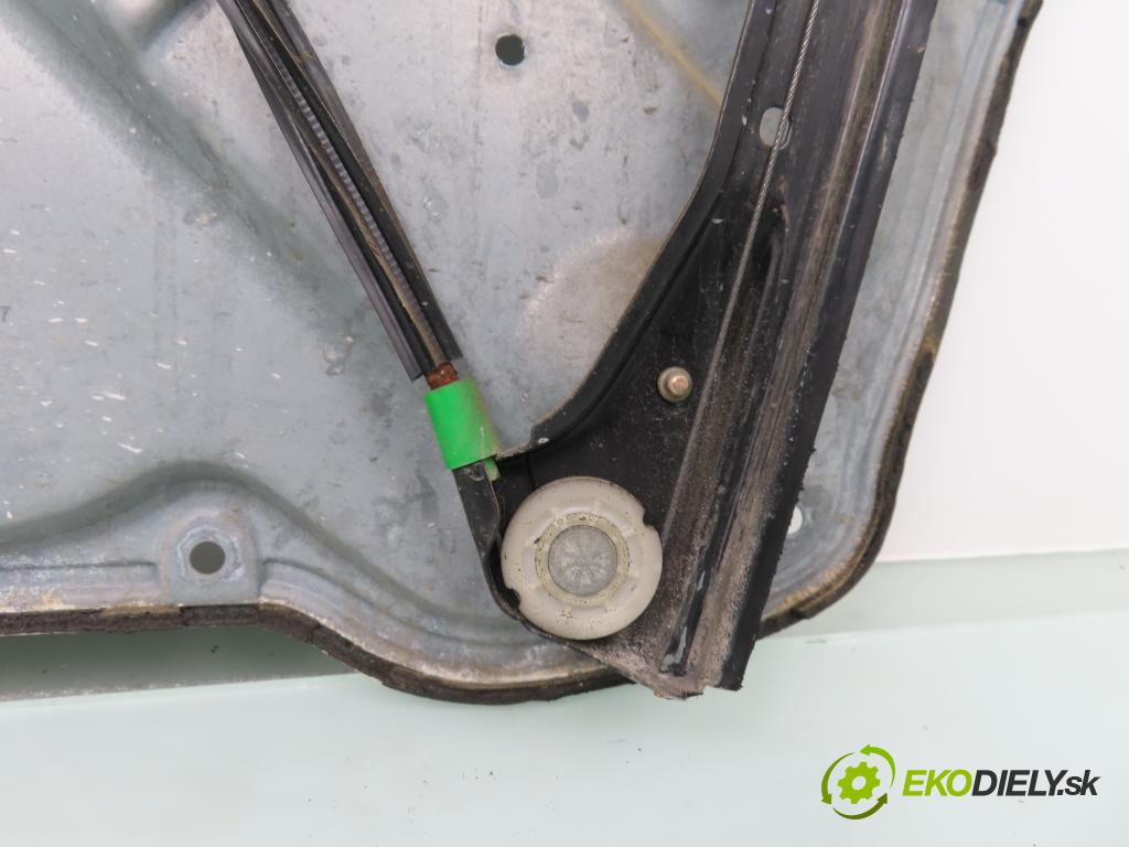 SEAT LEON (1M1) HB 2003 81,00 1.9 TDI 110 - ASV 1896,00 mechanismus oken 1M0837755 ; 1C1959801A
