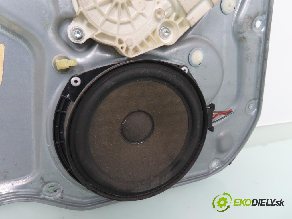 SEAT IBIZA III (6L1) HB 2008 59,00 1.4 TDI - BMS 1422,00 mechanismus oken 6L3837751CH ; 6L2959802 ; 6L3837755AD