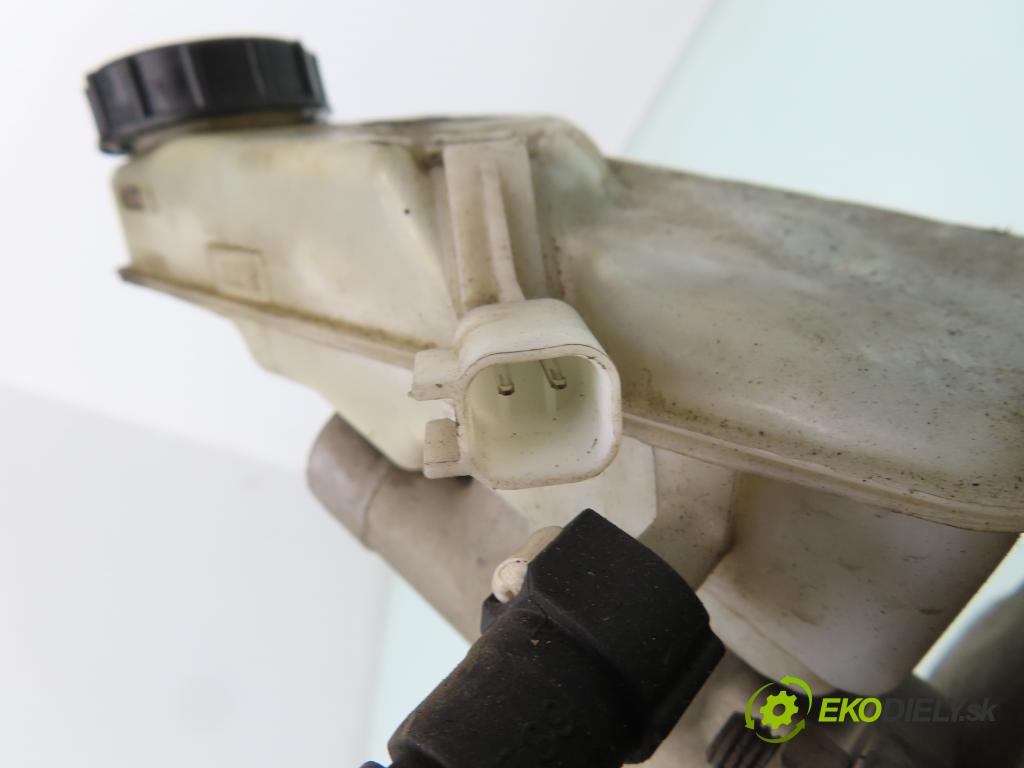 FORD FOCUS II Turnier (DA_, FFS, DS) KOMBI 2005 85,00 1.8 TDCi - KKDA 1753,00 Posilovač 6M512B195BB (Servočerpadlá, pumpy riadenia)