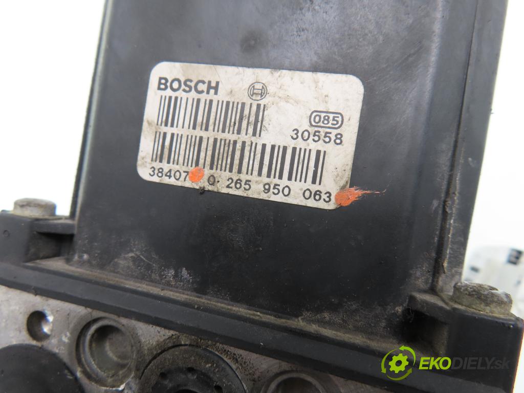 SKODA SUPERB I (3U4) SEDAN 2002 74,00 1.9 TDI - AVB 1896,00 Pumpa ABS 0265950063 ; 0265225139 ; 3D0614517B (Pumpy ABS)