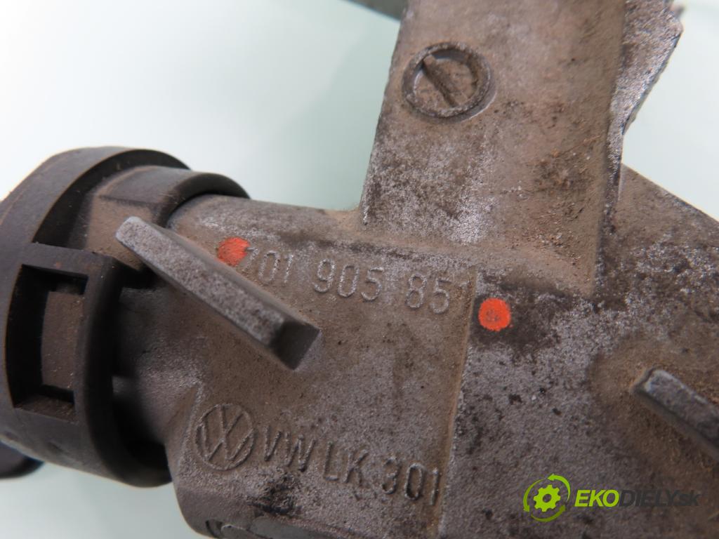 VW TRANSPORTER IV Platforma / podwozie (70E, 70L, 70M, 7DE, 7DL KABINA/PLATFORMA 1995 50,00 1.9 TD - ABL 1896,00 spínačka / VLOŽKY 701905851 ; 1H0953257BB