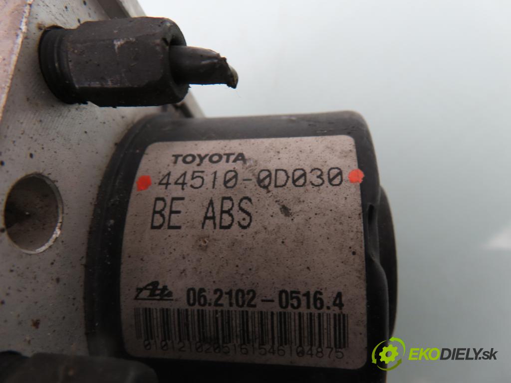 TOYOTA YARIS (_P9_) HB 2006 51,00 1.0 VVT-i (KSP90_) - 1KR-FE 998,00 Pumpa ABS 895410D040 ; 06210907463 ; 445100D030 (Pumpy ABS)