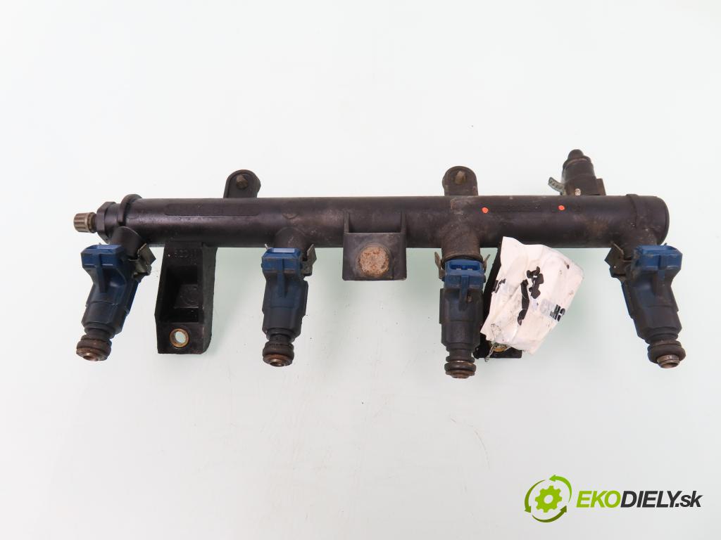 CITROEN XSARA PICASSO (N68) MINIVAN 2006 70,00 1.6 - NFV (TU5JP) 1587,00 Lišta vstrekovacia 9628982980 ; 0280155794 (Vstrekovacie lišty)