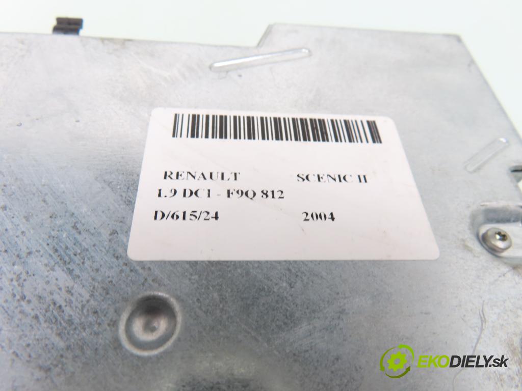 RENAULT SCENIC II (JM0/1_) MINIVAN 2004 88,00 1.9 DCI - F9Q 812 1870,00 RADIO CD 8200505114 ; 8200505114T