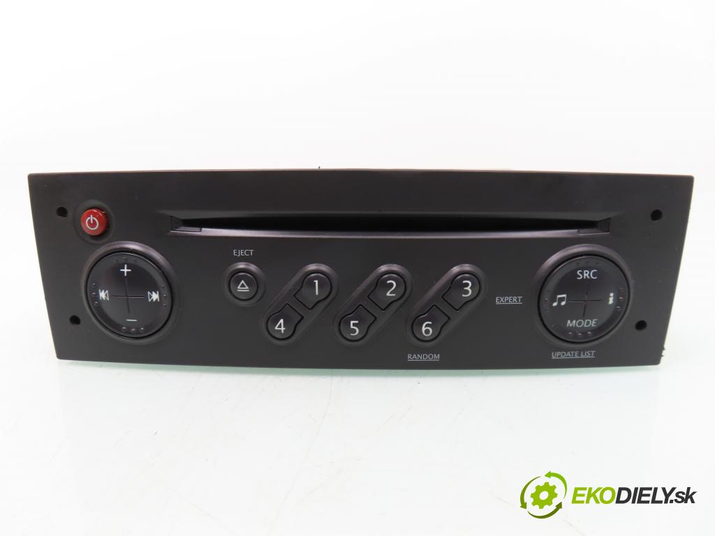 RENAULT SCENIC II (JM0/1_) MINIVAN 2004 88,00 1.9 DCI - F9Q 812 1870,00 RADIO CD 8200505114 ; 8200505114T