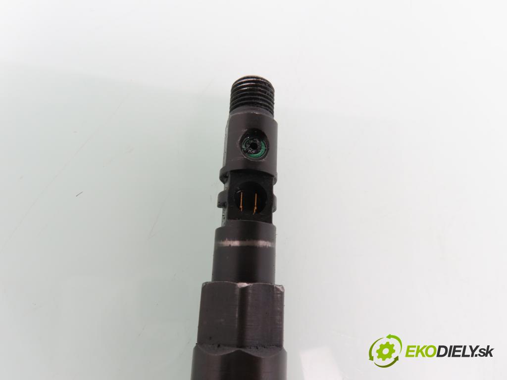 FORD MONDEO III Turnier (BWY) KOMBI 2002 85,00 2.0 16V TDCi 115 - HJBA 1998,00 vstrekovač 2S7Q9K546AJ ; EJDR00301Z (Vstrekovače)