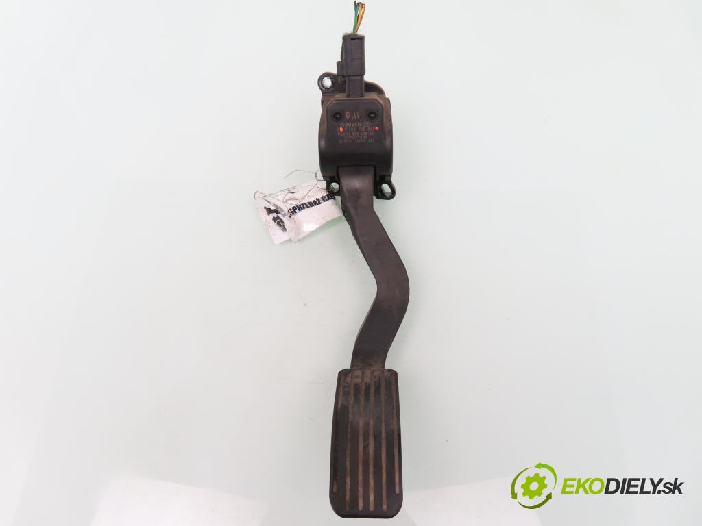 CITROEN C4 I (LC_) HB 2006 66,00 1.6 HDi - 9HX (DV6ATED4) 1560,00 Potenciometer plynu 0280755041 (Pedále)