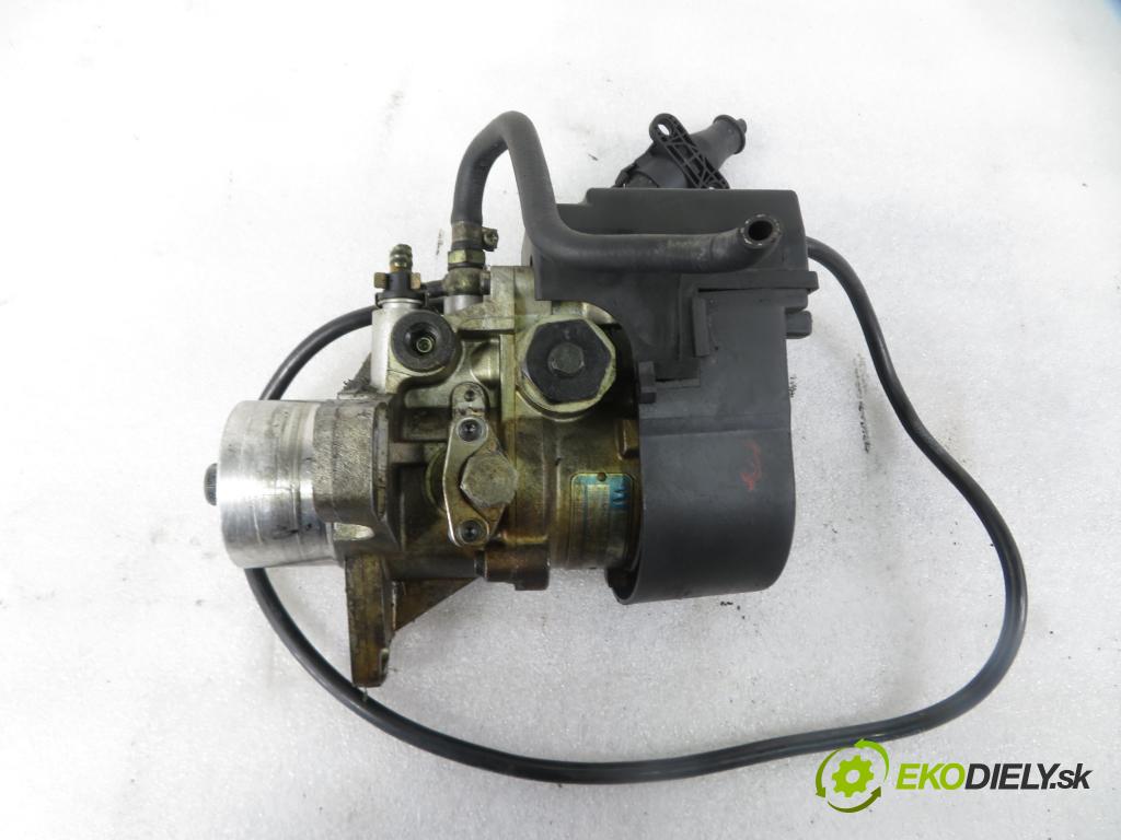 MERCEDES-BENZ KLASA C (W202) SEDAN 1994 70,00 2.2 16V D 95 - OM 604.910 2155,00 Pumpa vstrekovacia 6040700001 ; R8640A031A (Vstrekovacie čerpadlá)