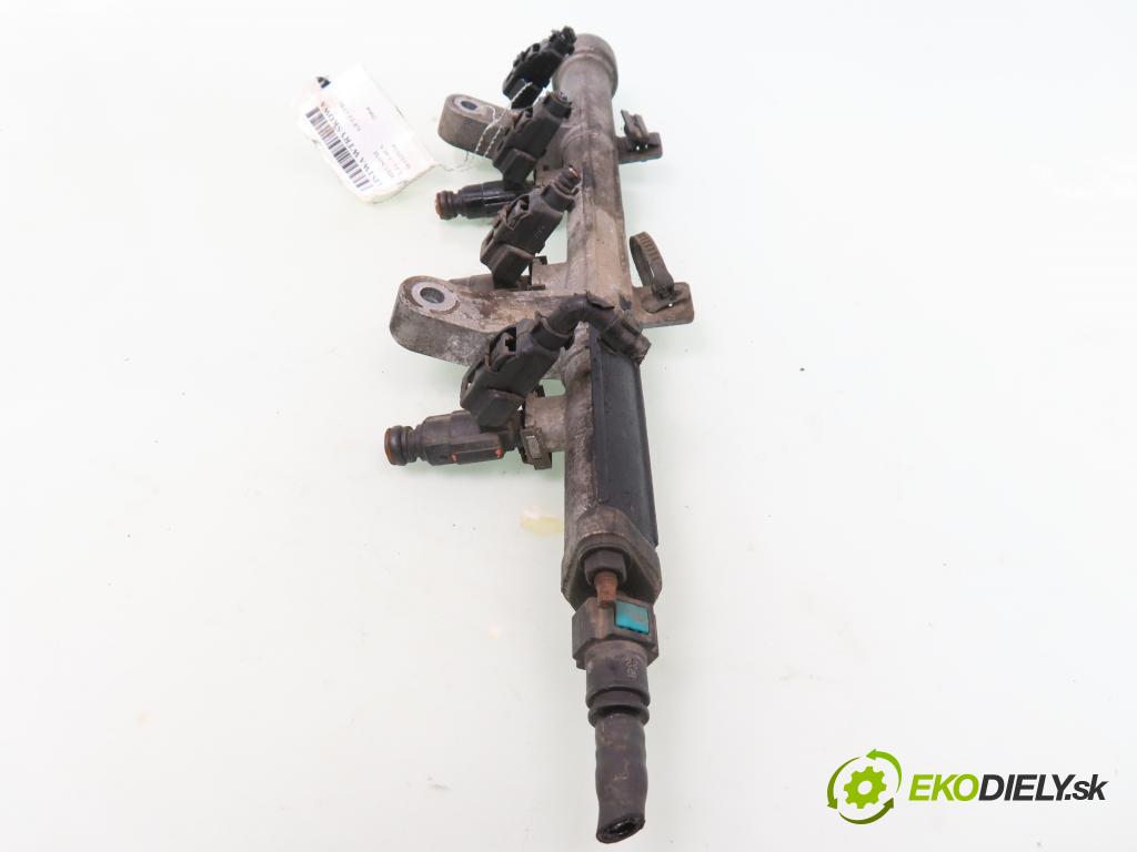 HYUNDAI GETZ (TB) HB 2004 60,00 1.3 12V 82 - G4EA 1341,00 Lišta vstrekovacia 9250930006 (Vstrekovacie lišty)