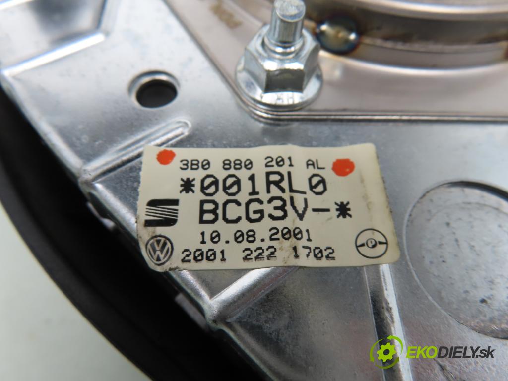 VW BORA (1J2) SEDAN 2001 85,00 2 - AZJ 1984,00 Volant 1J0419091AB ; 3B0880201AL (Volanty)