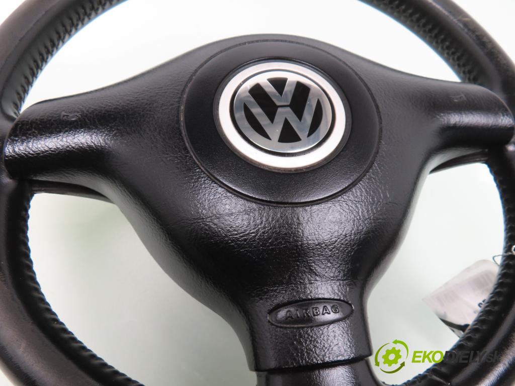 VW BORA (1J2) SEDAN 2001 85,00 2 - AZJ 1984,00 Volant 1J0419091AB ; 3B0880201AL (Volanty)