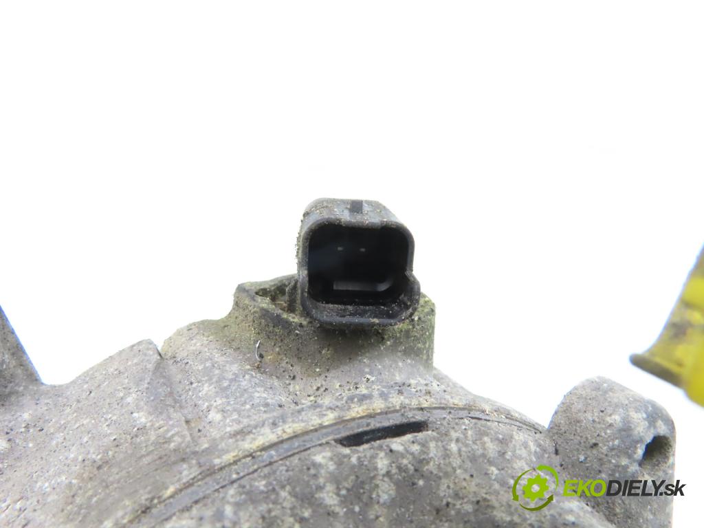 CITROEN C4 I (LC_) HB 2005 80,00 1.6 HDi - 9HY (DV6TED4) 1560,00 KOMPRESOR: klimatizácie 1351F ; 9651910980 (Kompresory klimatizácie)