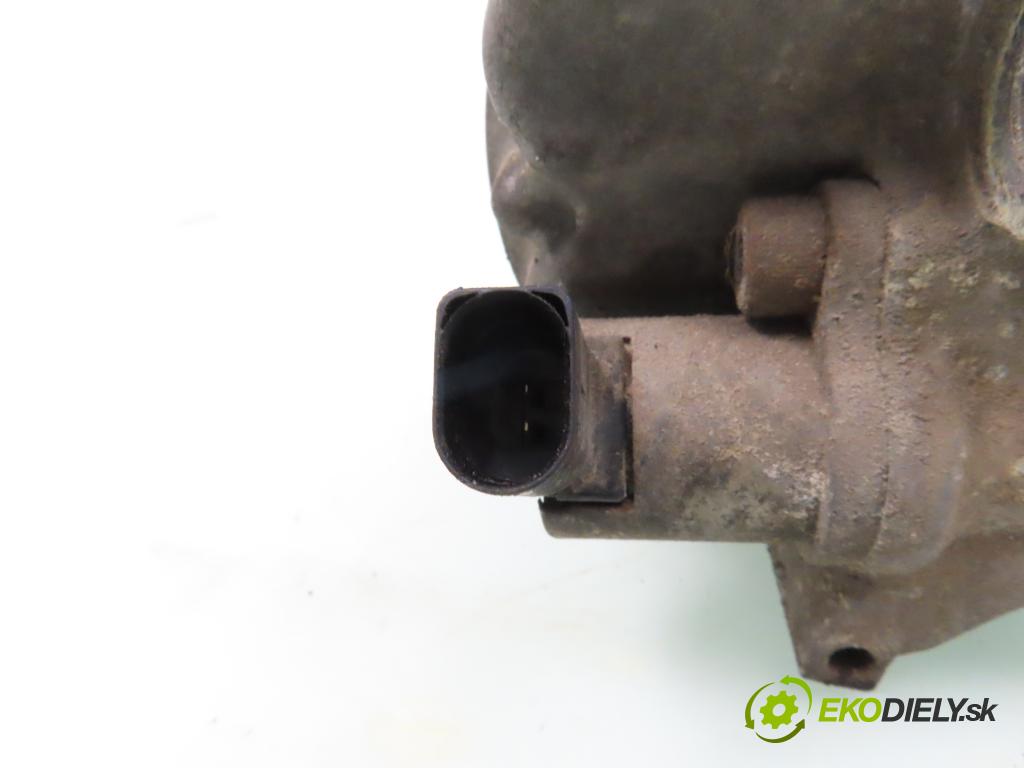 SEAT ALTEA (5P1) MINIVAN 2004 77,00 1.9 TDI - BKC 1896,00 KOMPRESOR: klimatizácie 8675F ; 1K0820803G (Kompresory klimatizácie)