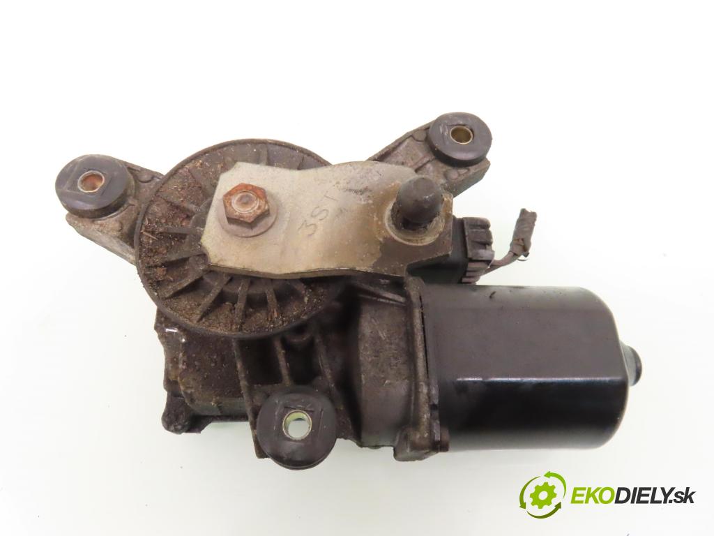 CHEVROLET BLAZER S10 SUV 2005 142,00 4.3 AWD - LB4 4300,00 motorek stěračů PŘEDNÍ: 15036008