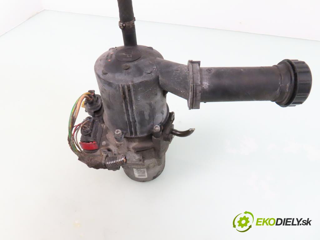 CITROEN C4 I (LC_) HB 2005 80,00 1.6 HDi - 9HY (DV6TED4) 1560,00 Pumpa servočerpadlo 9657613580 ; A5094111 ; 113092