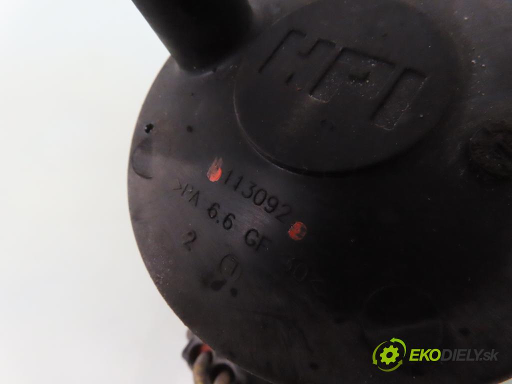 CITROEN C4 I (LC_) HB 2005 80,00 1.6 HDi - 9HY (DV6TED4) 1560,00 Pumpa servočerpadlo 9657613580 ; A5094111 ; 113092