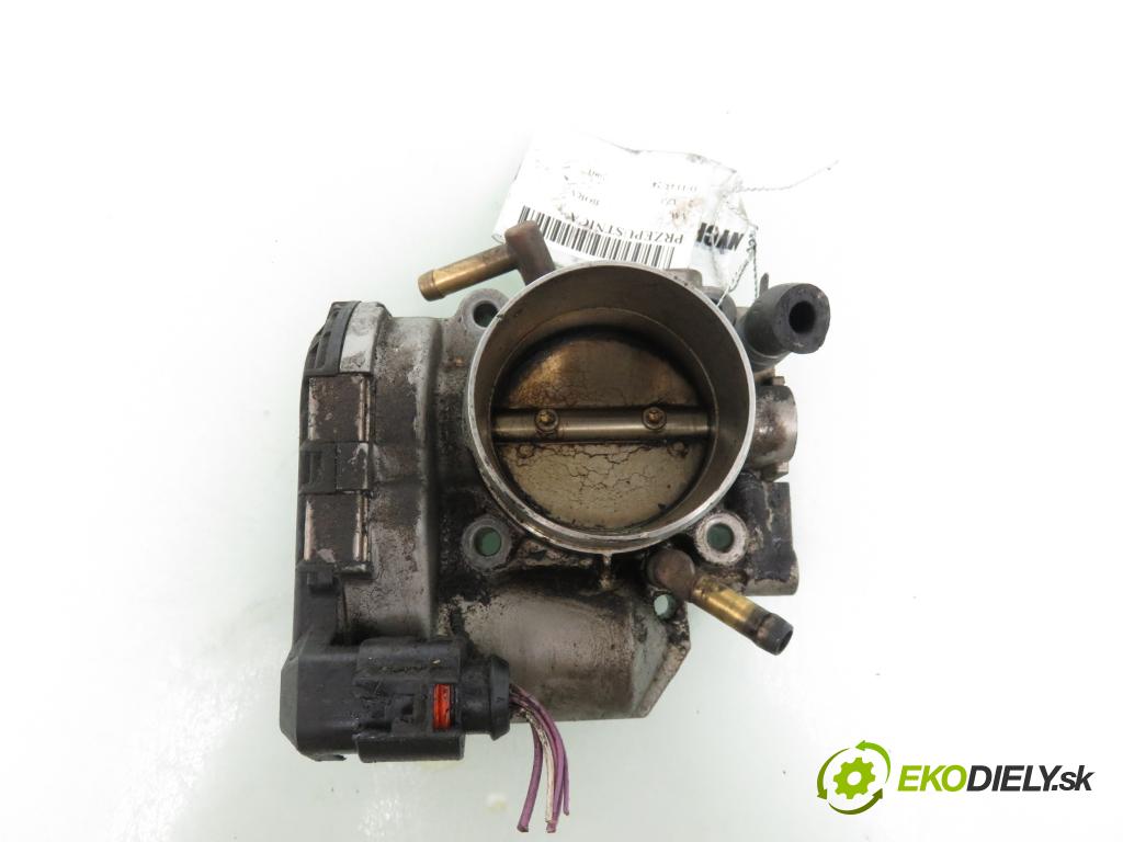 VW BORA (1J2) SEDAN 2001 85,00 2 - AZJ 1984,00 Škrtiaca klapka 06A133062D ; 0280750061 (Škrtiace klapky)