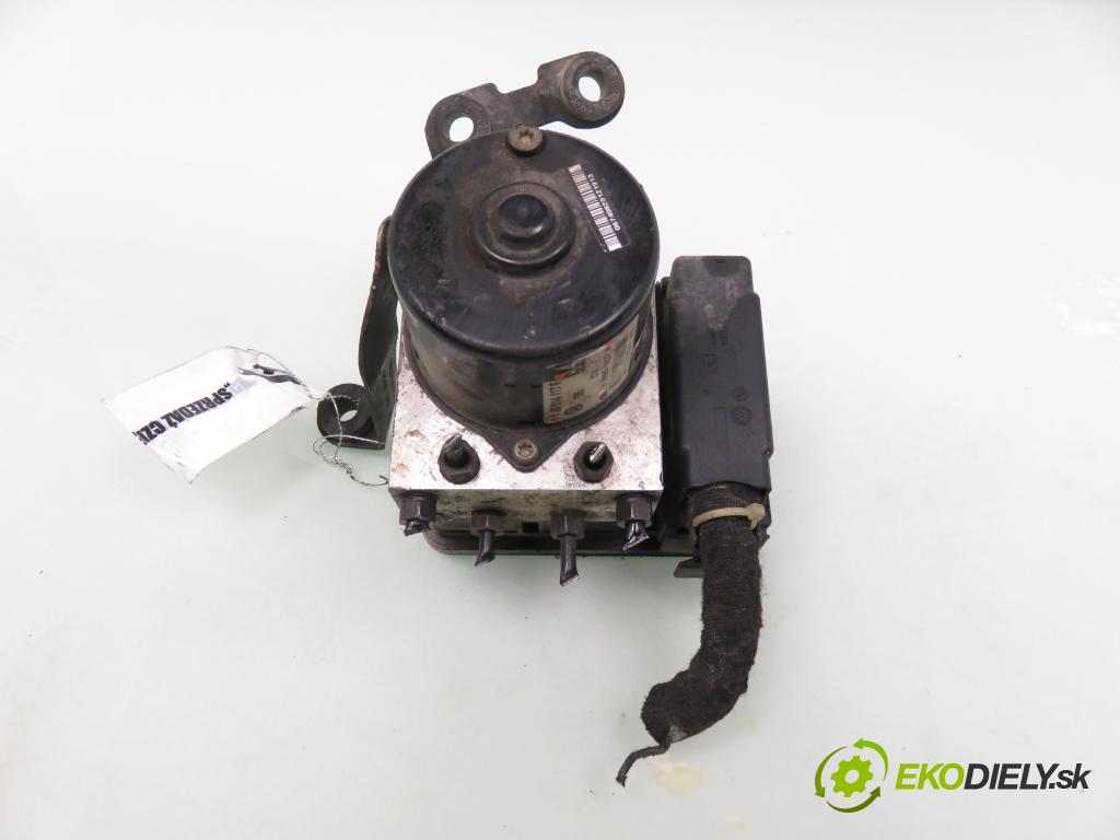 VW BORA (1J2) SEDAN 2001 85,00 2 - AZJ 1984,00 Pumpa ABS 1C0907379J ; 1J0614117F ; 10020600374 (Pumpy ABS)