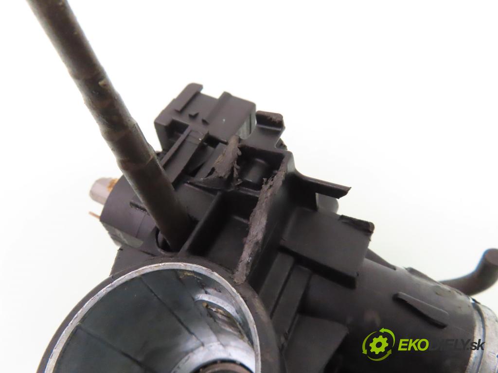 OPEL ASTRA G liftback (T98) HB 2000 55,00 1.7 DTI 16V - Y 17 DT 1686,00 spinačka 90589313 ; 90589389 (Spínacie skrinky a kľúče)