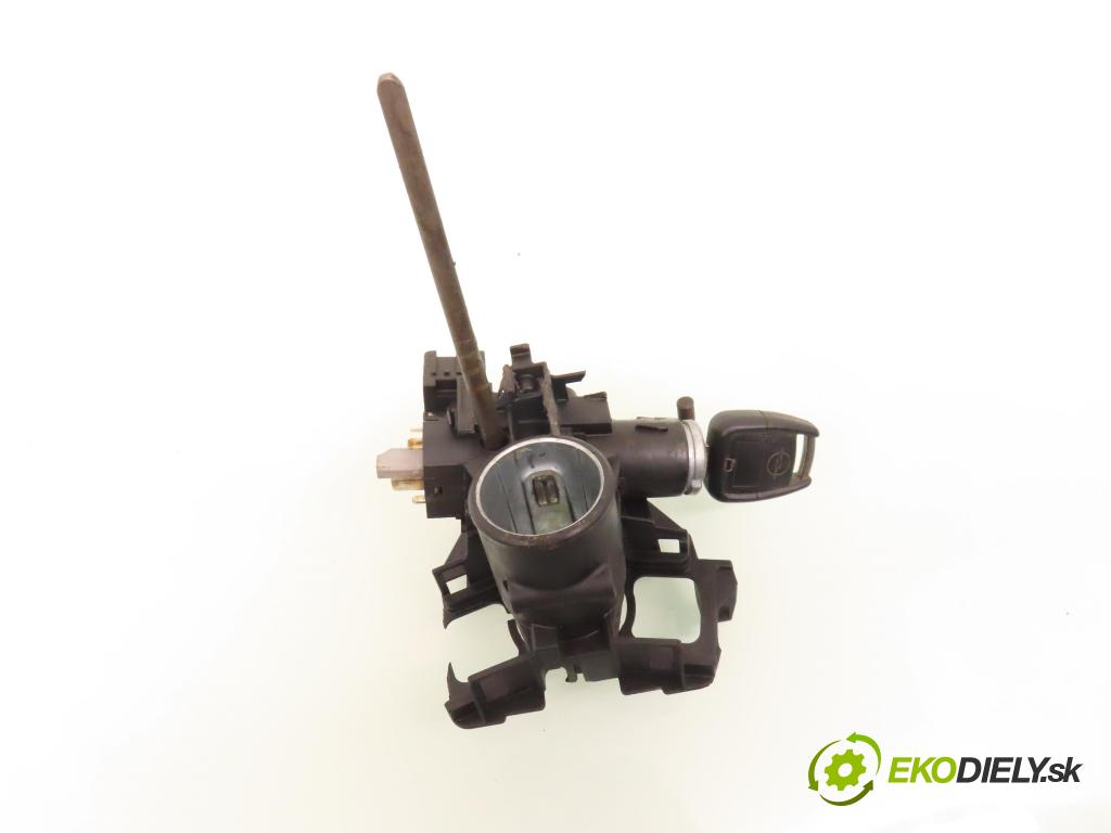 OPEL ASTRA G liftback (T98) HB 2000 55,00 1.7 DTI 16V - Y 17 DT 1686,00 spinačka 90589313 ; 90589389 (Spínacie skrinky a kľúče)