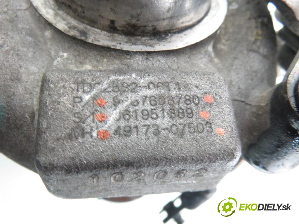 CITROEN C4 I (LC_) HB 2006 66,00 1.6 HDi - 9HX (DV6ATED4) 1560,00 RYCHLONABÍJEČKA: 4917307503 ; 961951389 ; 9867606780 (Turbodúchadla (kompletní))