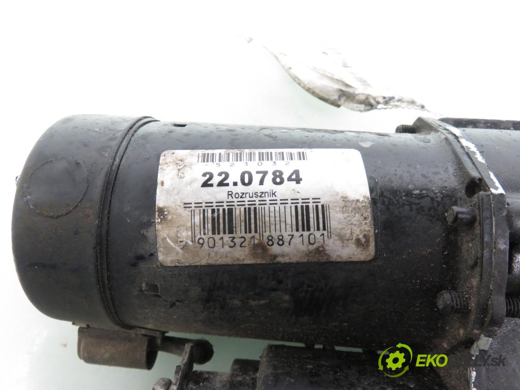 RENAULT SCENIC I (JA0/1_) MINIVAN 2001 47,00 1.9 D - F8Q 790 1870,00 Štartér 220784 (Štartéry)