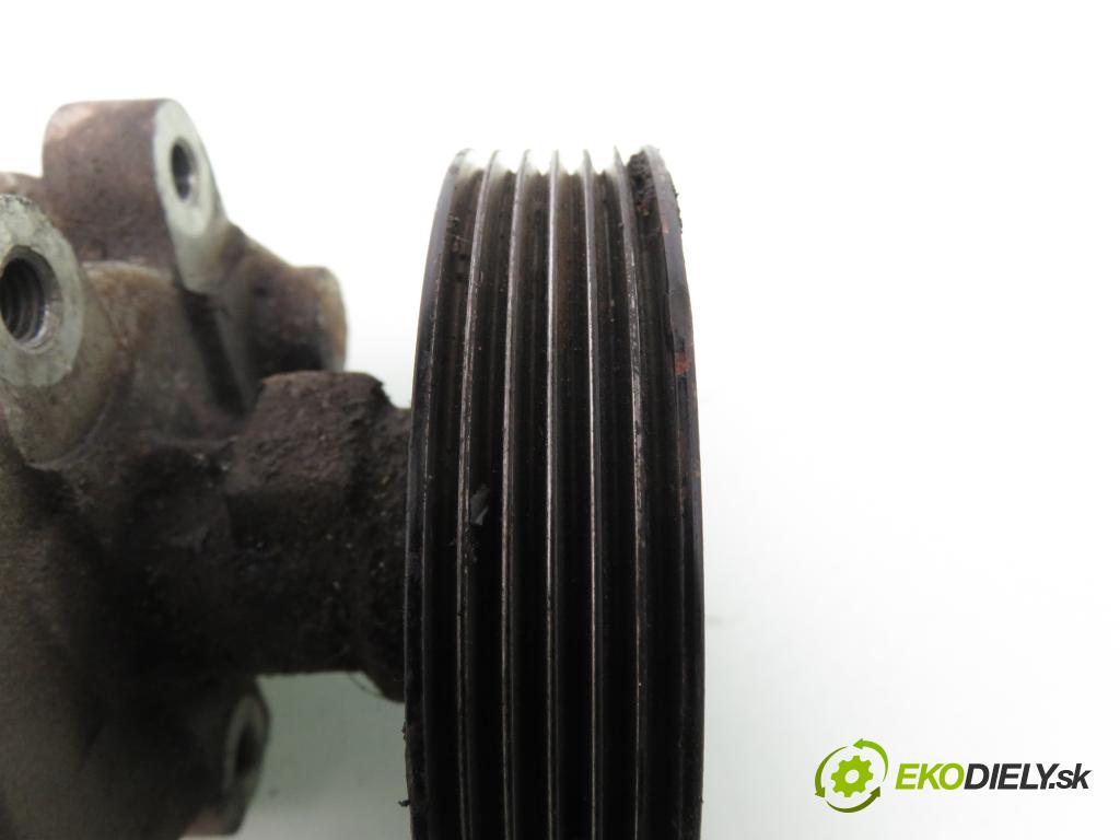 RENAULT SCENIC I (JA0/1_) MINIVAN 2001 47,00 1.9 D - F8Q 790 1870,00 Pumpa servočerpadlo 26058572 ; 7700417308 ; 7700415198 (Servočerpadlá, pumpy riadenia)
